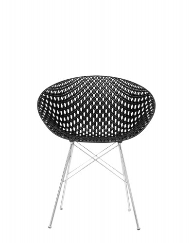 Кресло Smatrik (черное/хромированное) на ножках